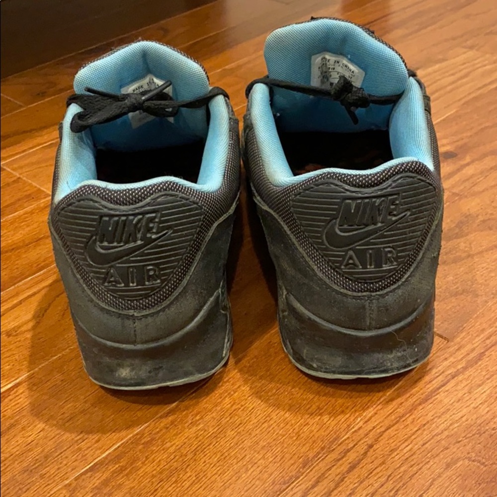 MENS Nike Air Max size 9.5